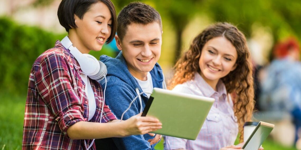 Fast Track to Australia: Upcoming University Intakes Explained